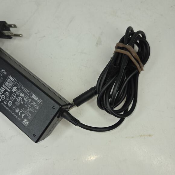 HP 90W AC Adapter Model L39754-002 Charger - Picture 4 of 6